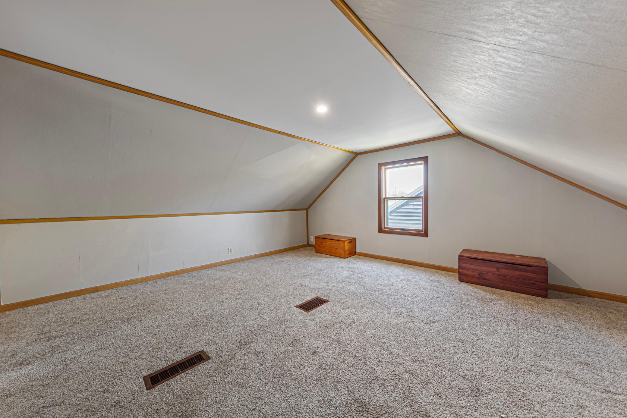 708 13th Avenue Southwest Austin, MN 55912 - Photo 20 of 29