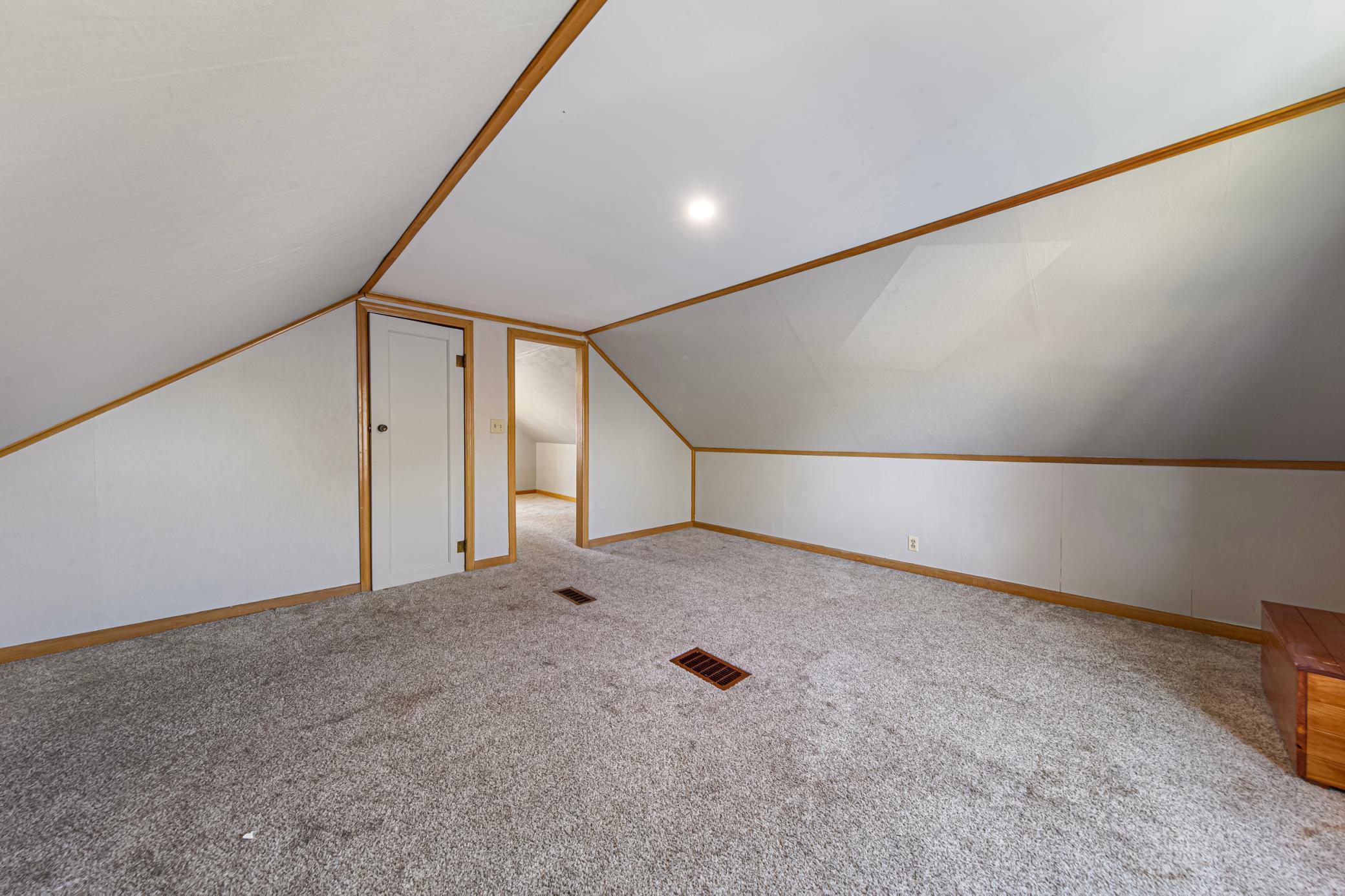 708 13th Avenue Southwest Austin, MN 55912 - Photo 21 of 29