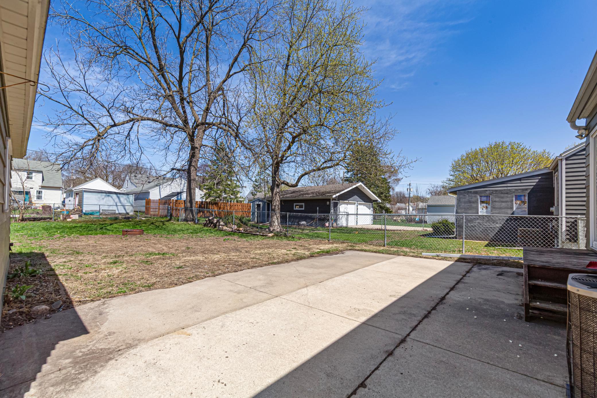 708 13th Avenue Southwest Austin, MN 55912 - Photo 25 of 29