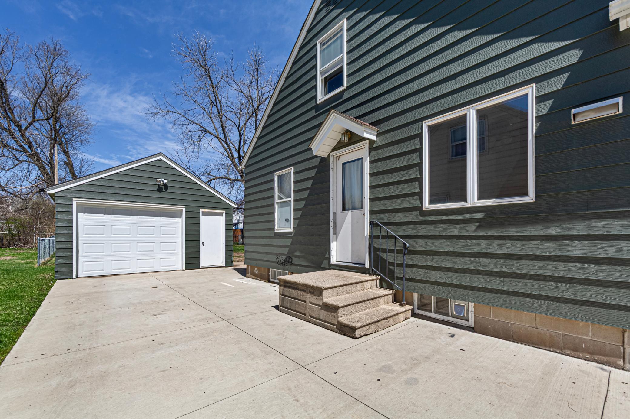 708 13th Avenue Southwest Austin, MN 55912 - Photo 28 of 29