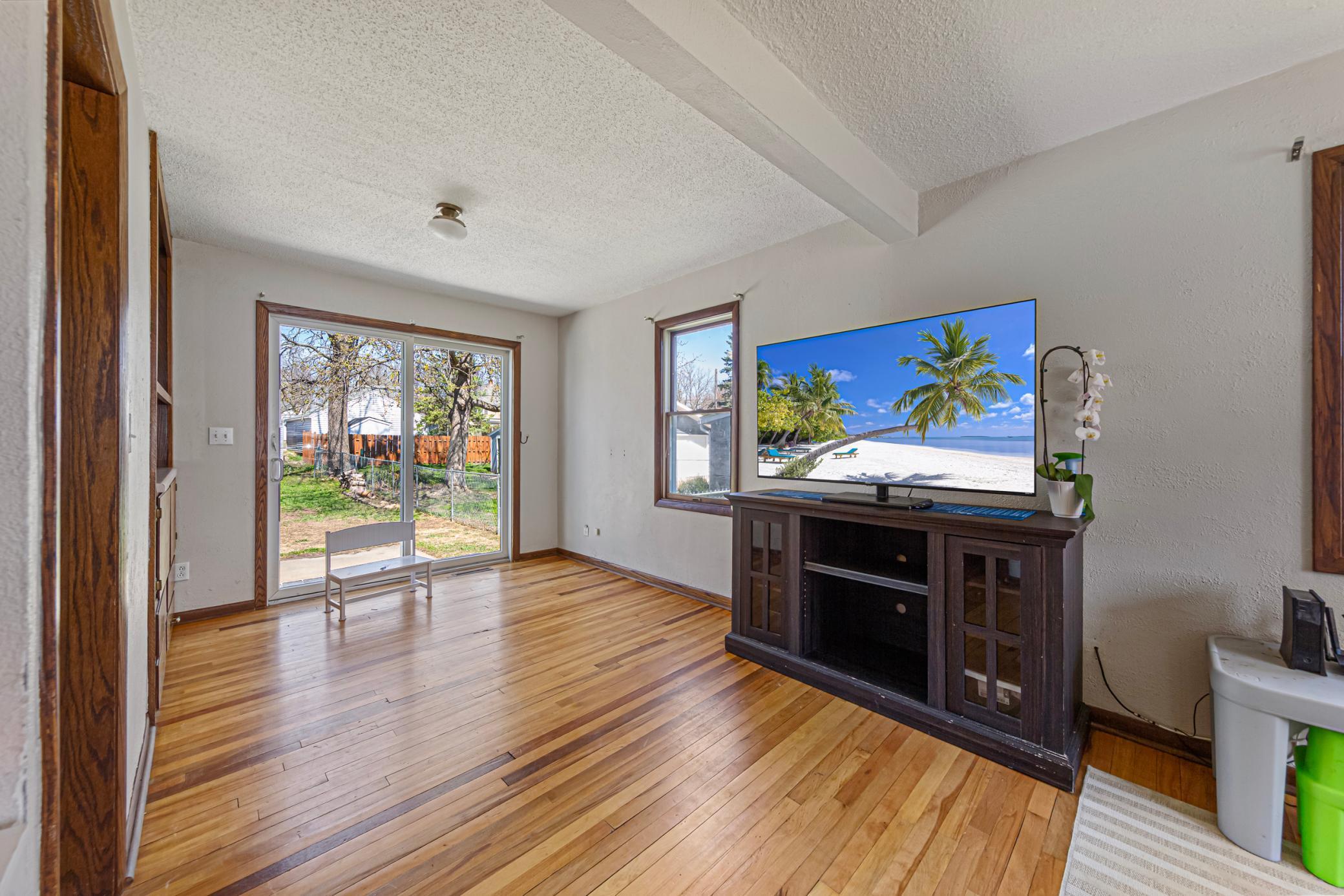 708 13th Avenue Southwest Austin, MN 55912 - Photo 6 of 29