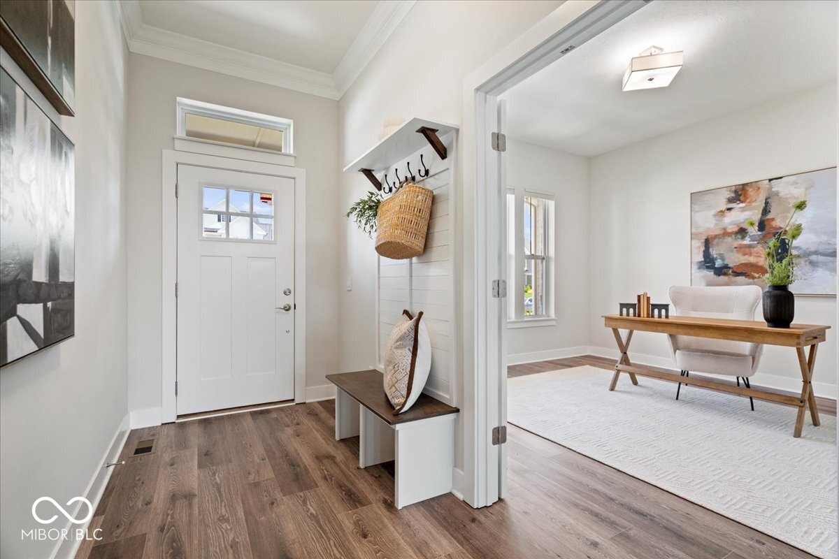 16275 Spring Bank Court Fishers, IN 46040 - Photo 4 of 73