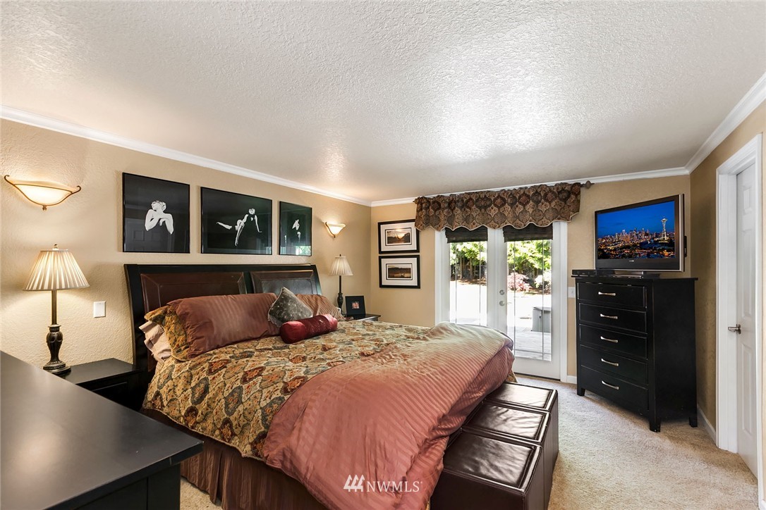 2519 187th Place Southeast Bothell, WA 98012 - Photo 11 of 21 Gallery Image 11