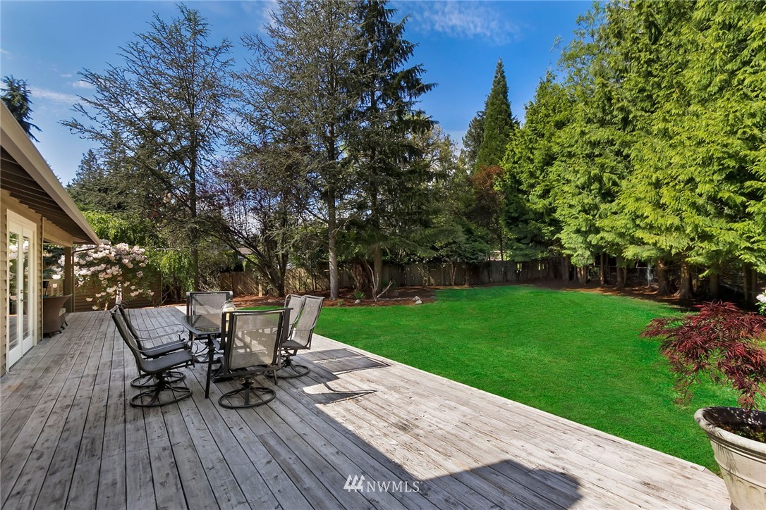 2519 187th Place Southeast Bothell, WA 98012 - Photo 17 of 21 Gallery Image 17