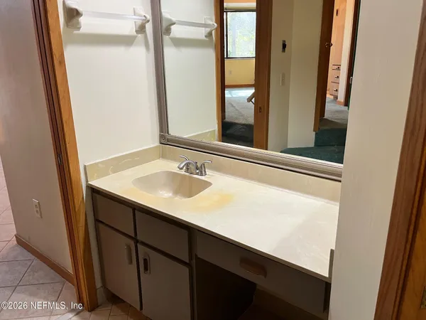$1,800 | 2930 Ravines Road, Unit 1208, Middleburg, FL 32068