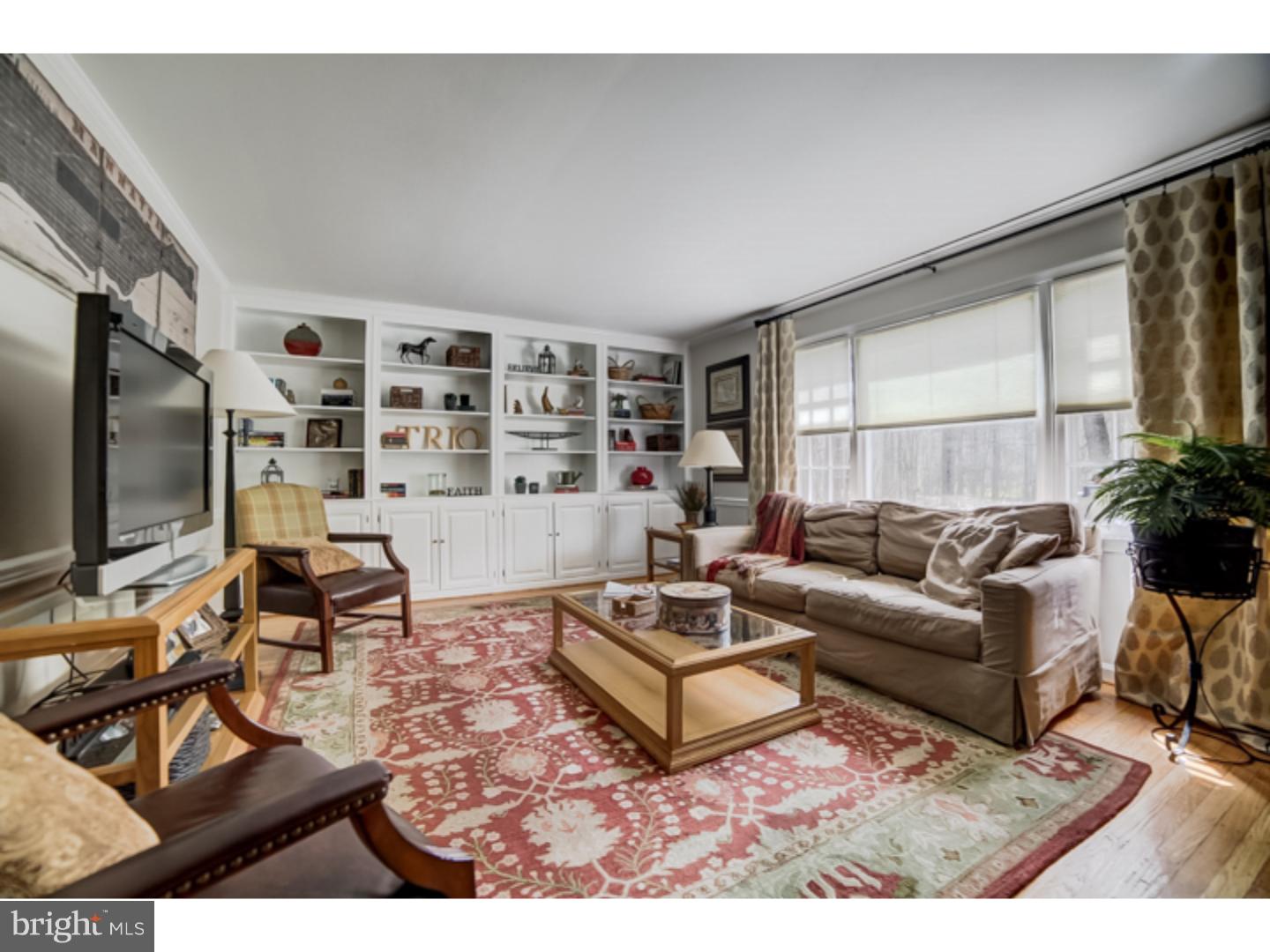 705 Malin Road Newtown Square, PA 19073 - Photo 2 of 21 Family Room