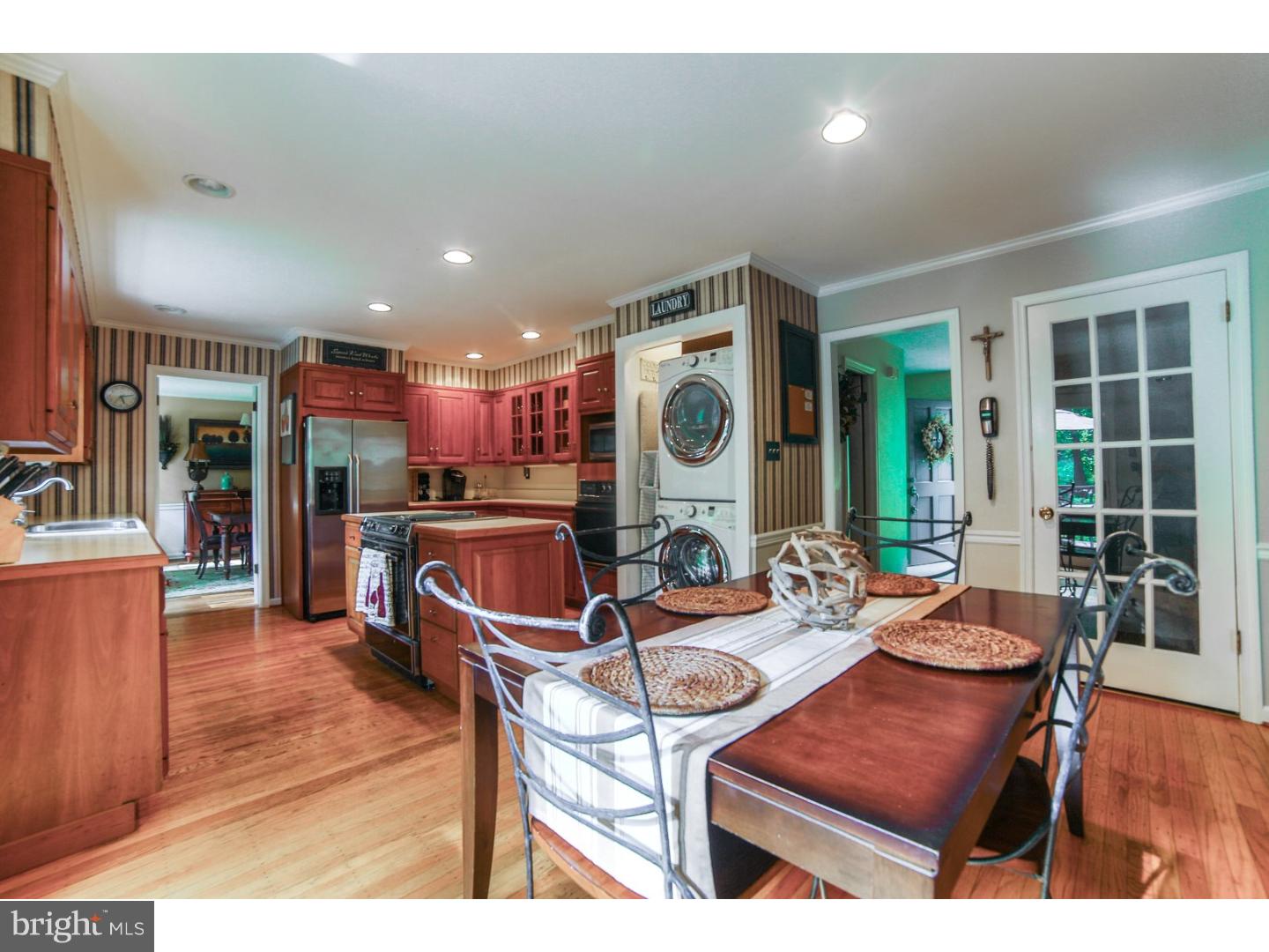 705 Malin Road Newtown Square, PA 19073 - Photo 5 of 21 Kitchen