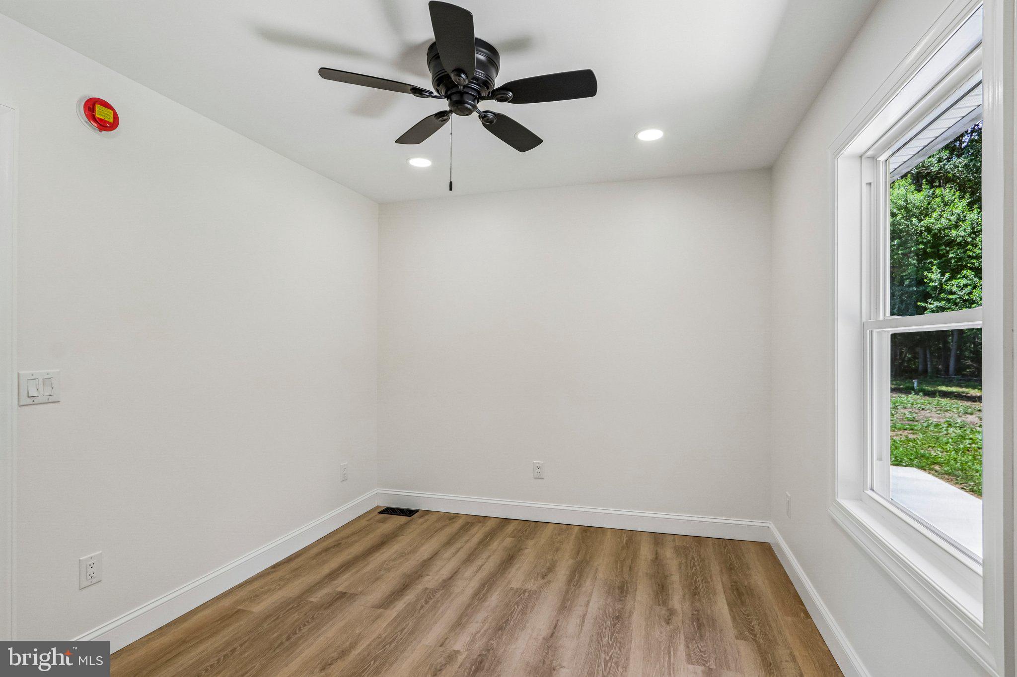 387 Tuska Road Millville, NJ 08332 - Photo 32 of 45