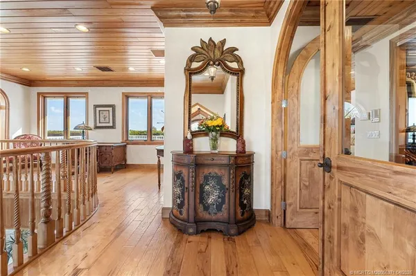 $3,400,000 | 5675 Southeast Orange Street, Stuart, FL 34997