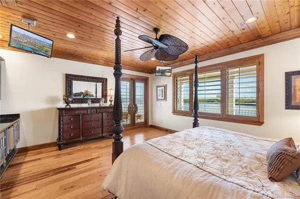$3,400,000 | 5675 Southeast Orange Street, Stuart, FL 34997