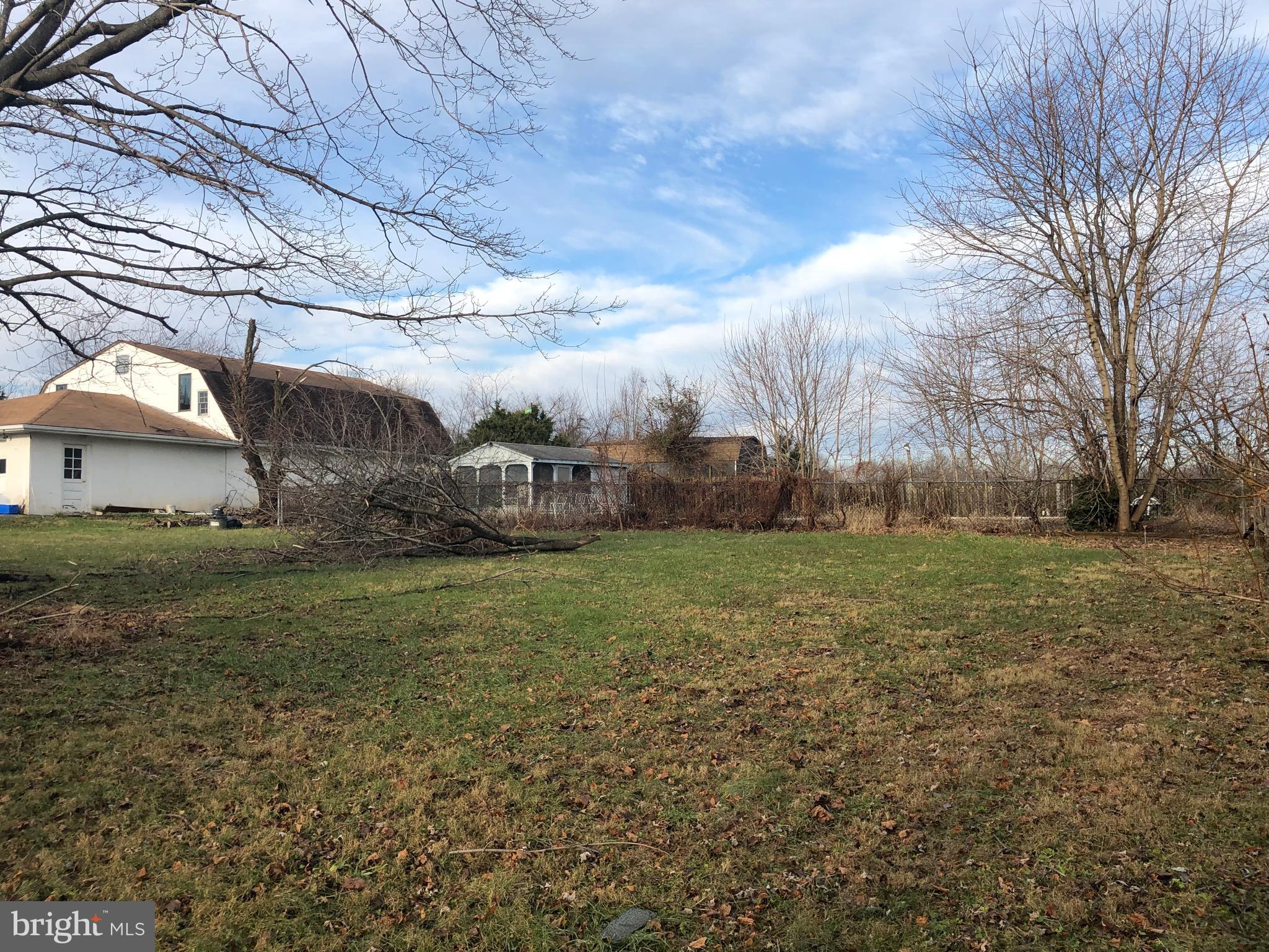 6762 Runkles Road Mount Airy, MD 21771 - Photo 23 of 28 LOOK AT ALL THAT YARD