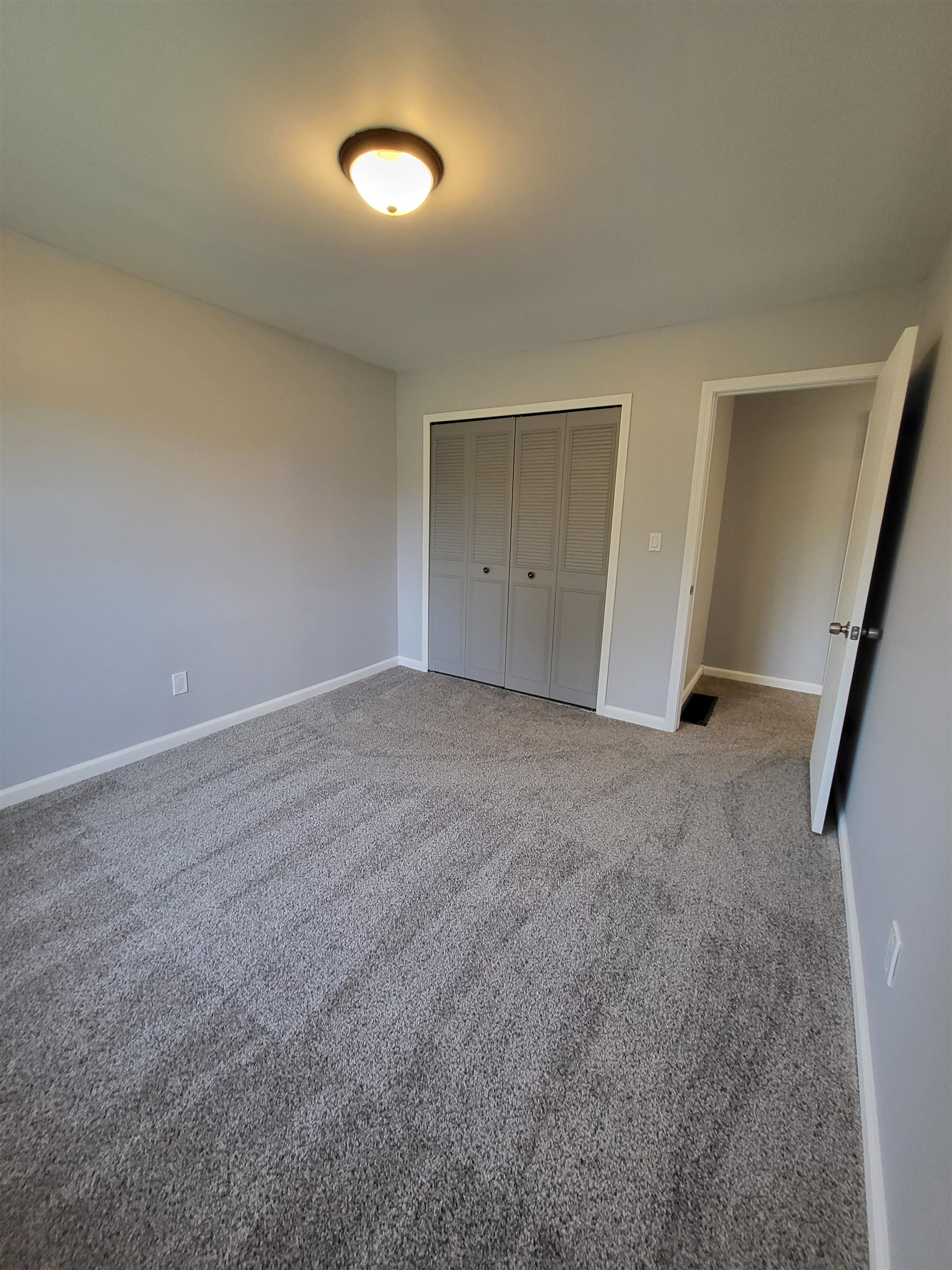 13481 Seymour Road Montrose, MI 48457 - Photo 24 of 40