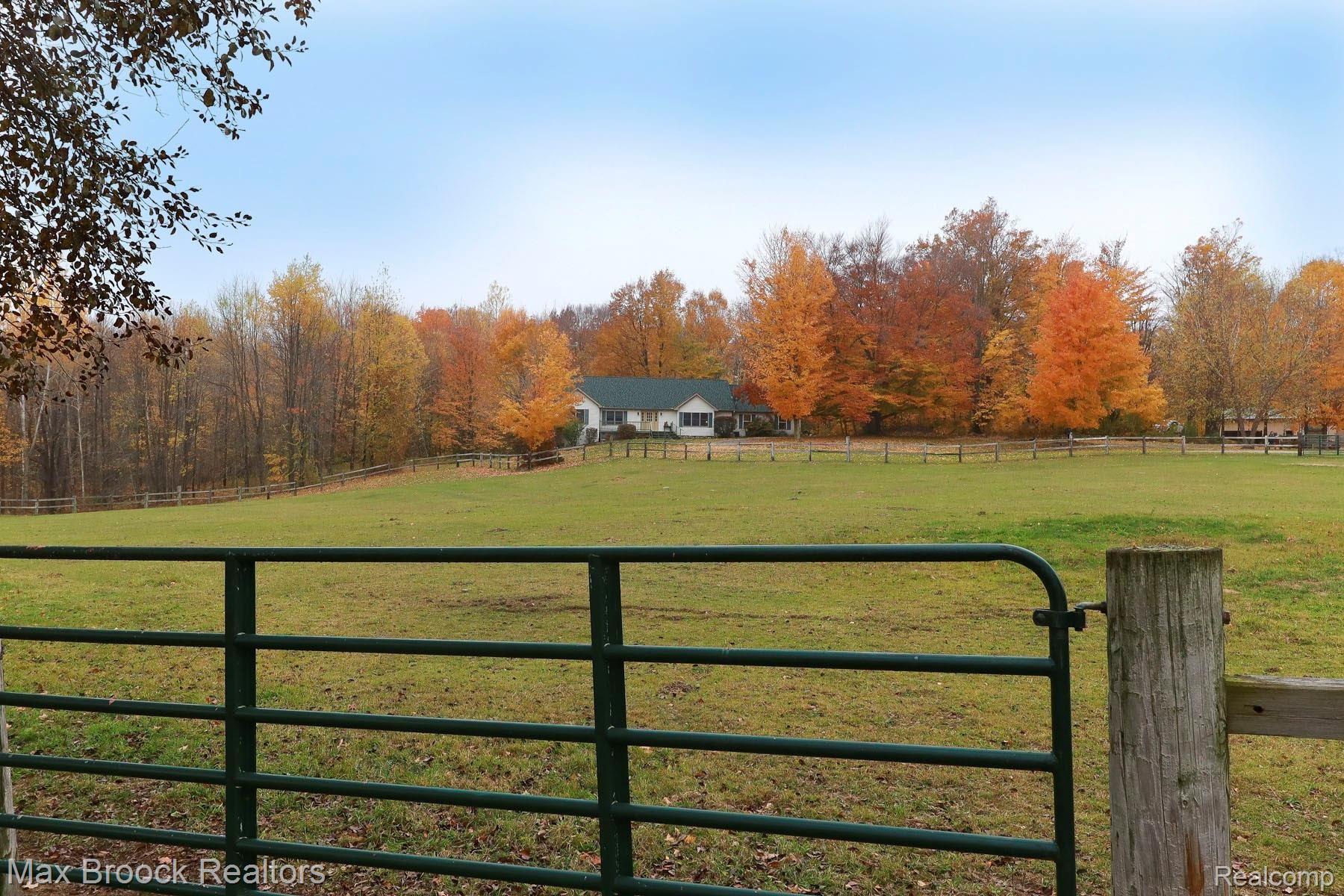 5144 Hurds Corner Road Mayville, MI 48744 - Photo 23 of 83 5A6337B6-FE23-4FC1-A393-9792EE07385A.jpeg