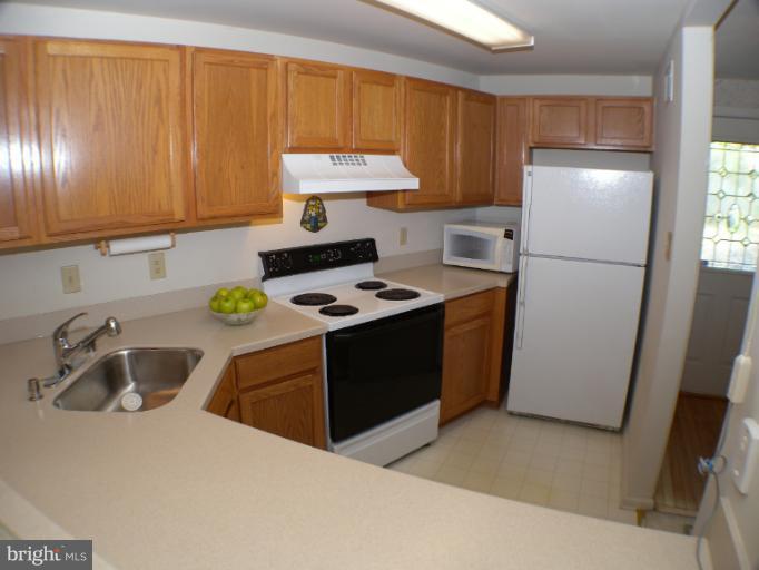 245 Sycamore Ridge Road Laurel, MD 20724 - Photo 8 of 19 Kitchen