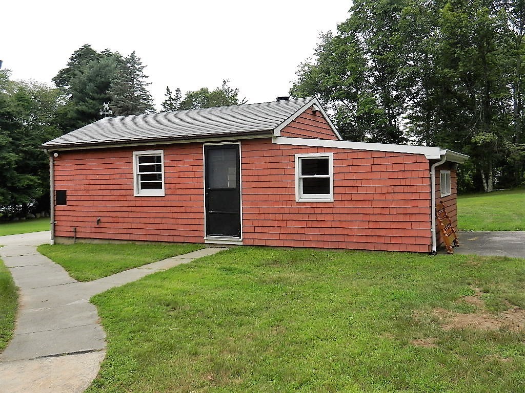 32 Westcott Road Scituate, RI 02857 - Photo 20 of 26