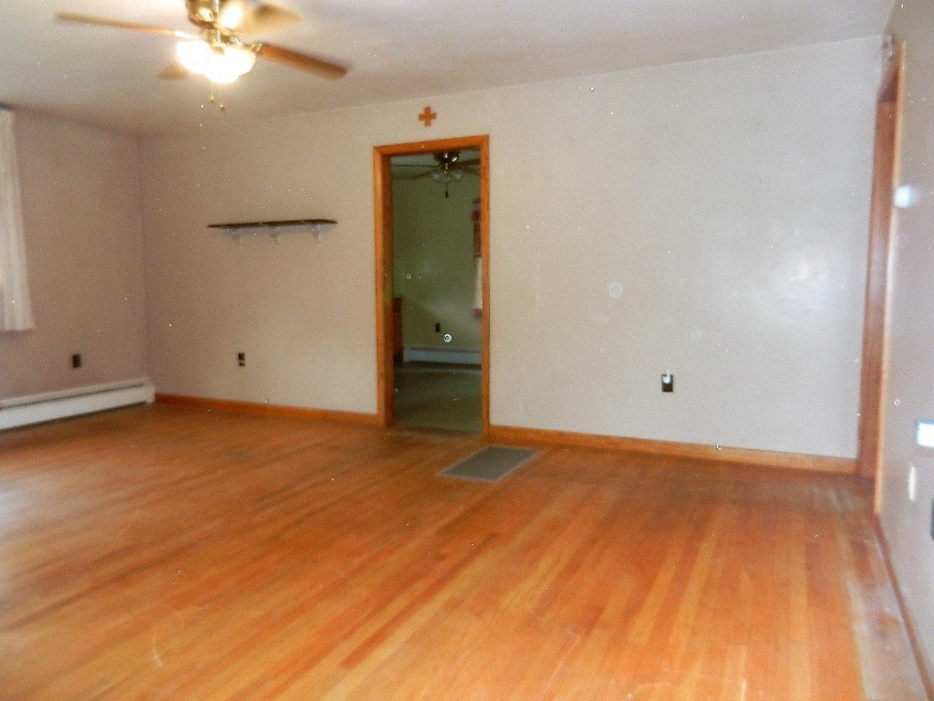 32 Westcott Road Scituate, RI 02857 - Photo 3 of 26