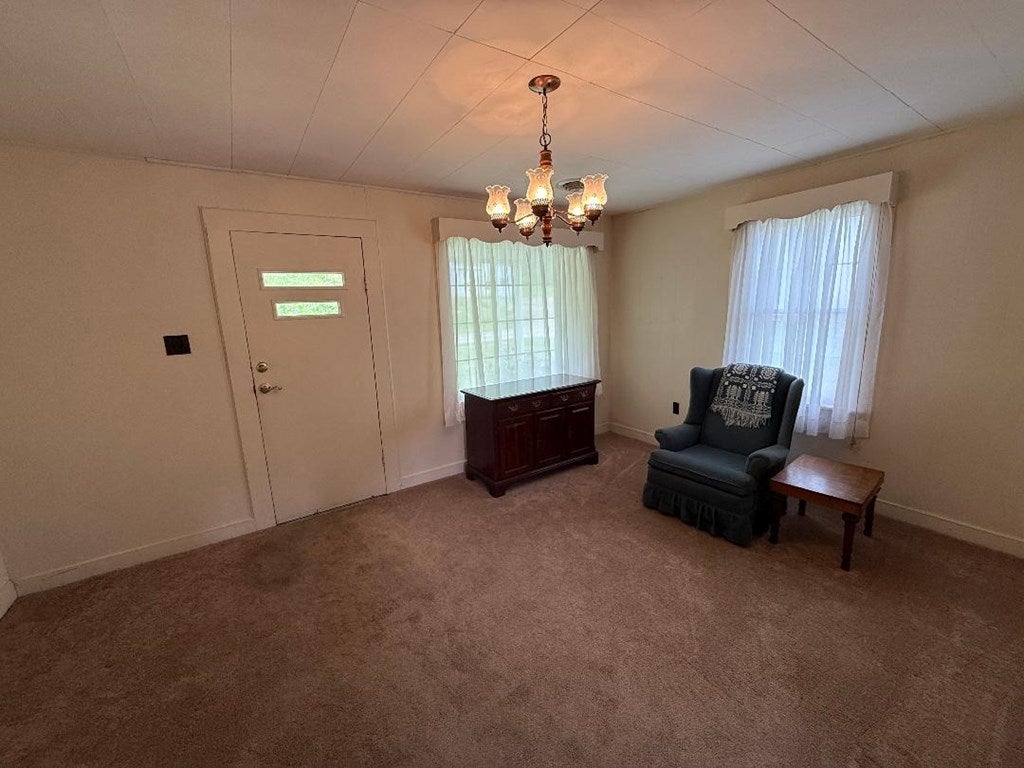 624 Baptist Valley Road Cedar Bluff, VA 24609 - Photo 8 of 35 Gallery Image 8