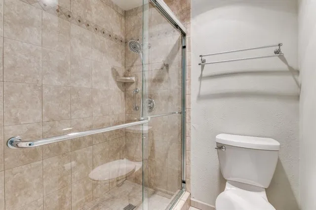 $2,100 | 4409 Bellaire Drive South, Unit 113, Fort Worth, TX 76109