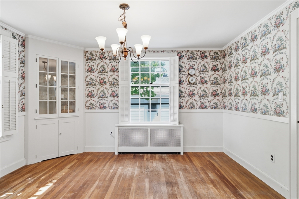 349 Lincoln Road Walpole, MA 02081 - Photo 8 of 23