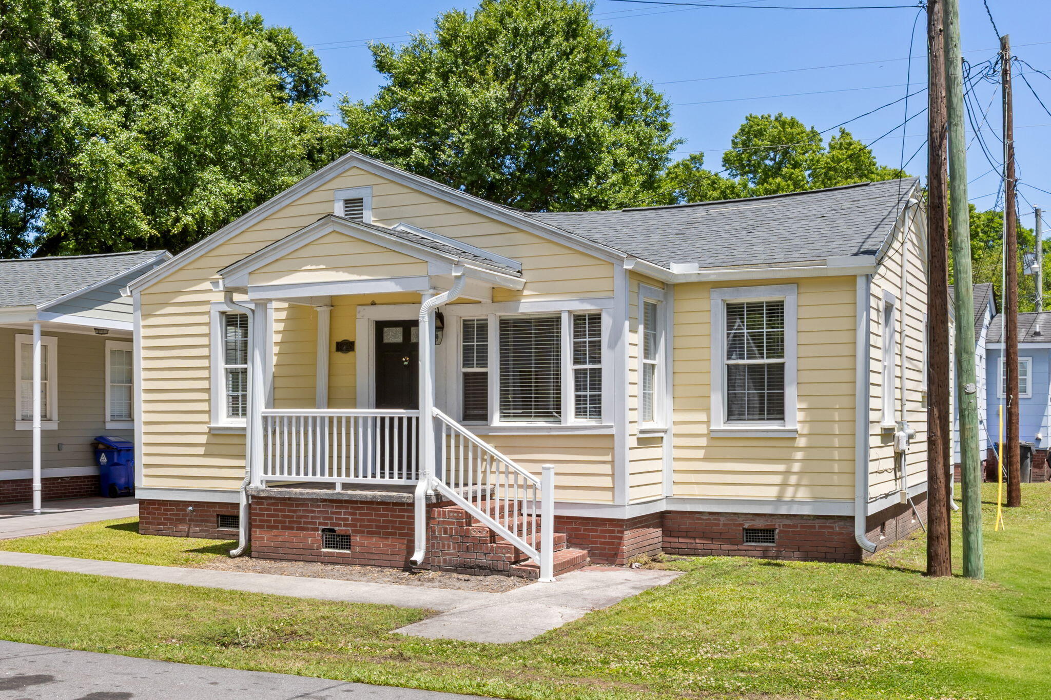 3728 Tim Street North Charleston, SC 29405 - Photo 2 of 22 3728 Tim St_1