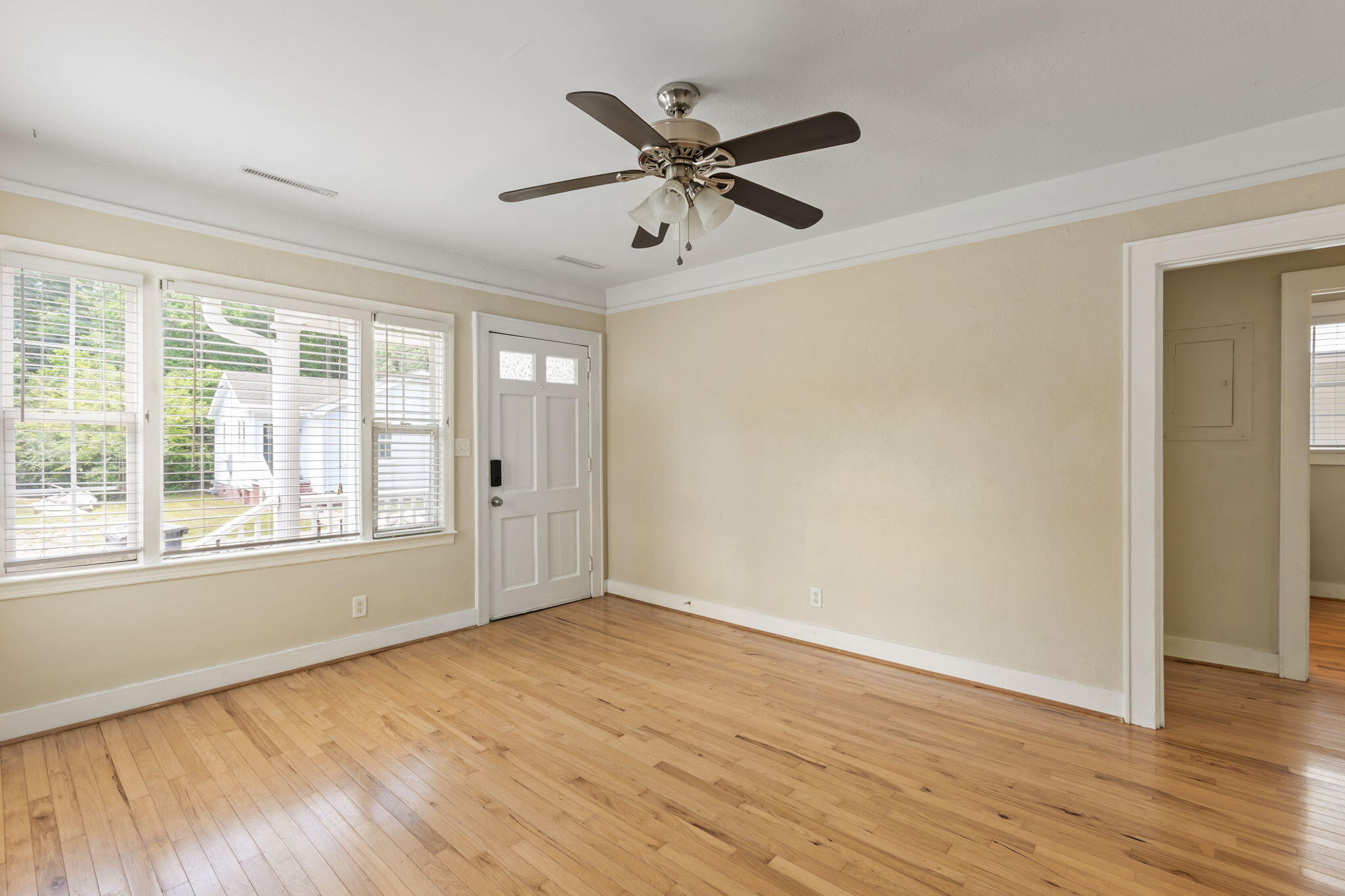 3728 Tim Street North Charleston, SC 29405 - Photo 6 of 22 3728 Tim St_5