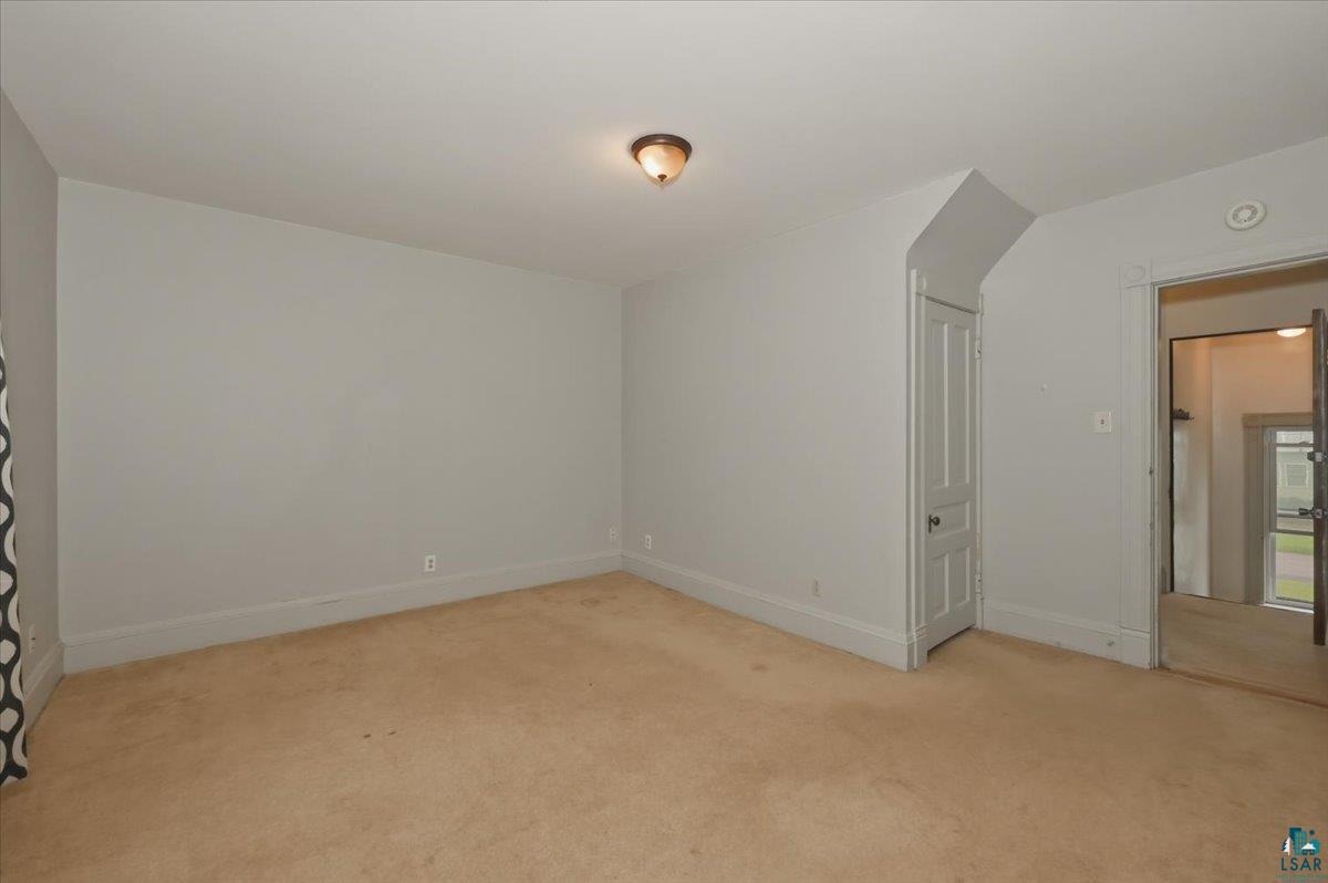 2004 East 5th Street Superior, WI 54880 - Photo 21 of 32