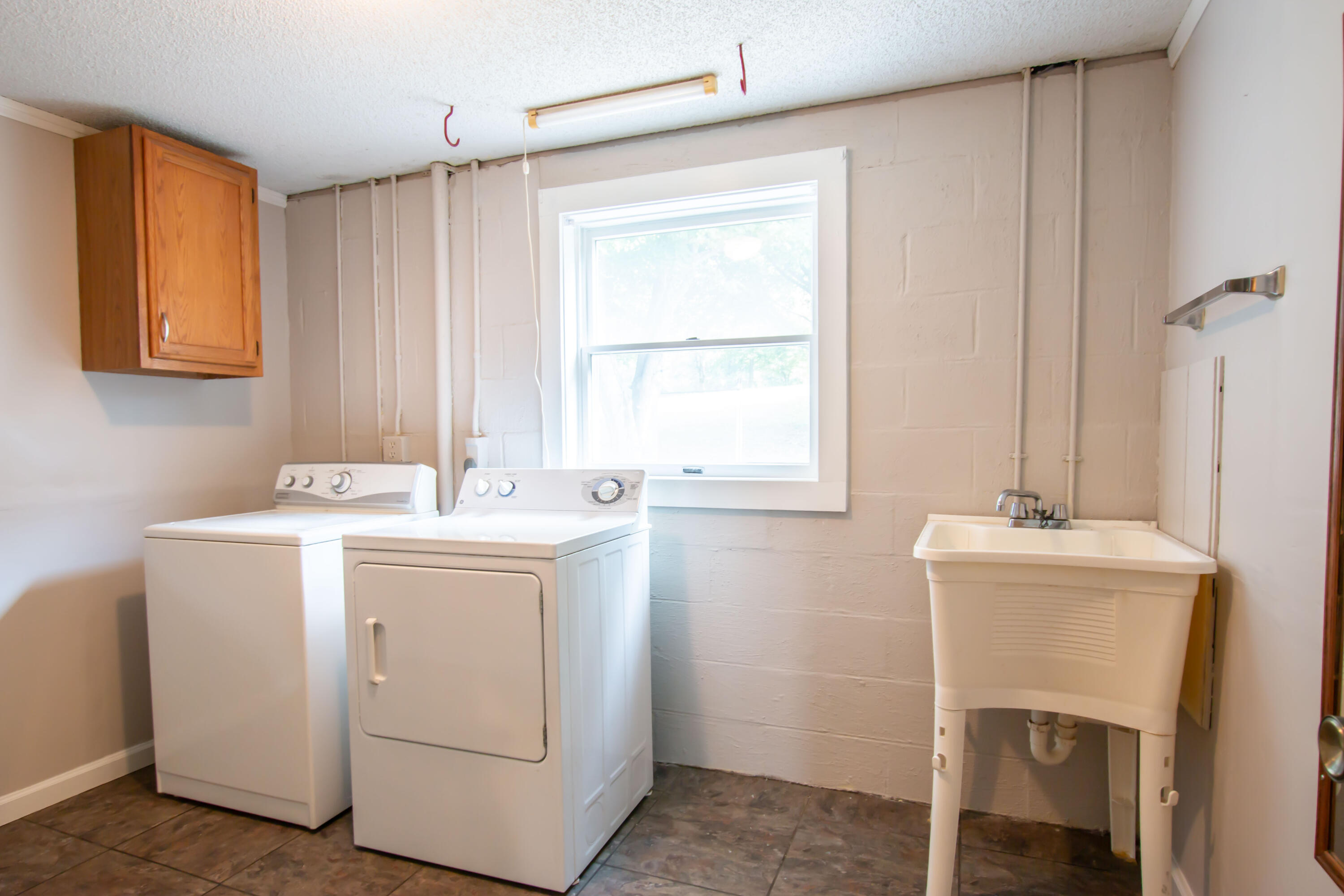 335 Bill Bennett Road Johnson City, TN 37604 - Photo 27 of 49 Bill Bennett-54