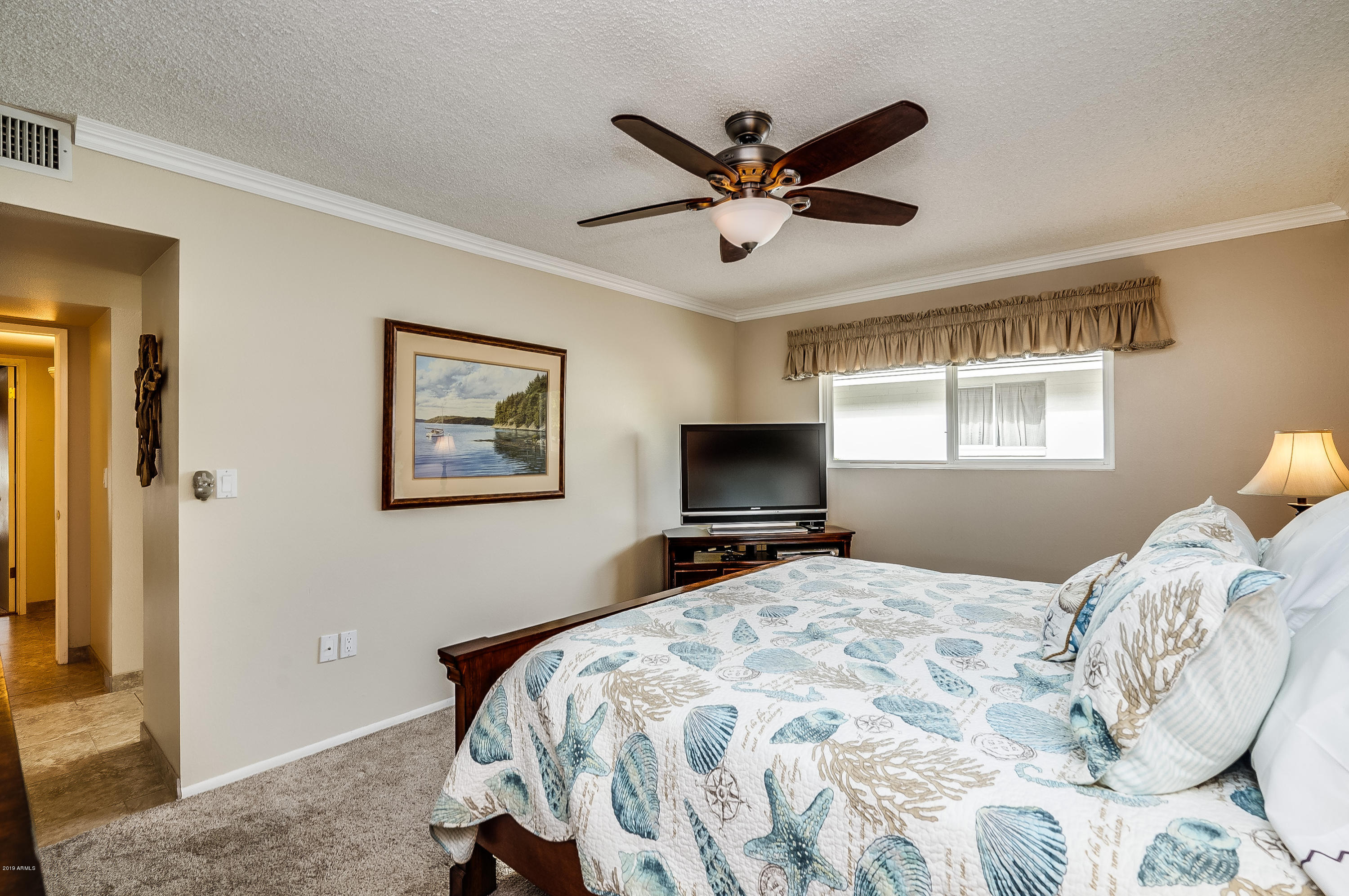 10460 West White Mountain Road Sun City, AZ 85351 - Photo 13 of 28 Master