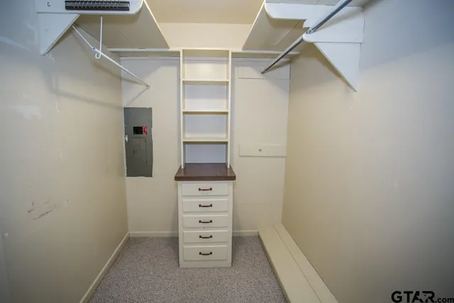 a view of walk in closet