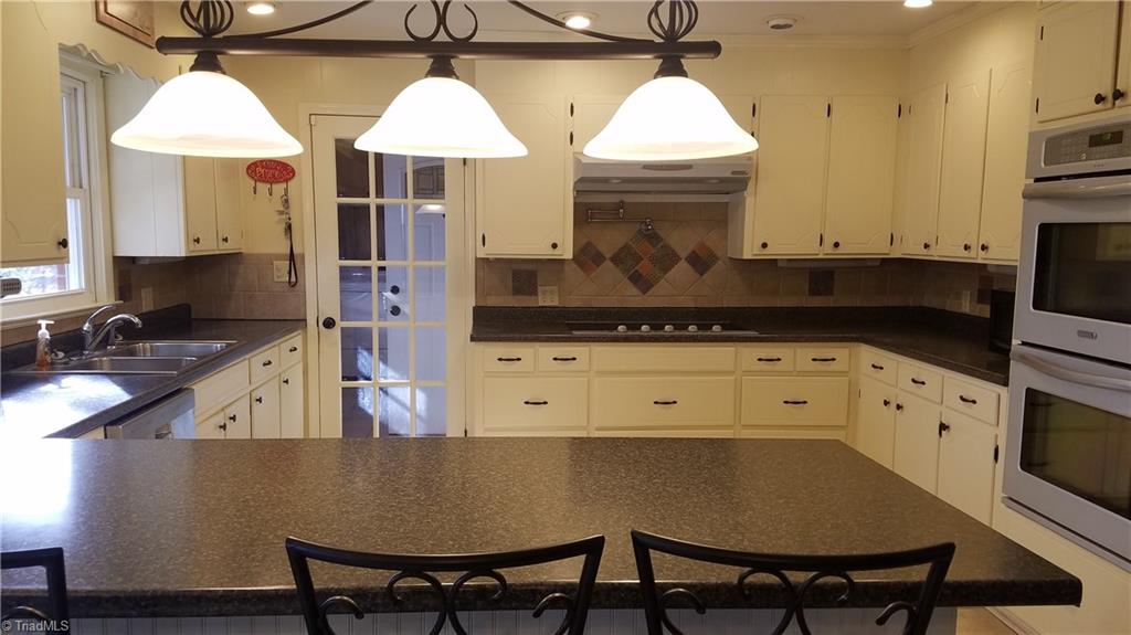 301 Sandy Cross Road Reidsville, NC 27320 - Photo 13 of 34