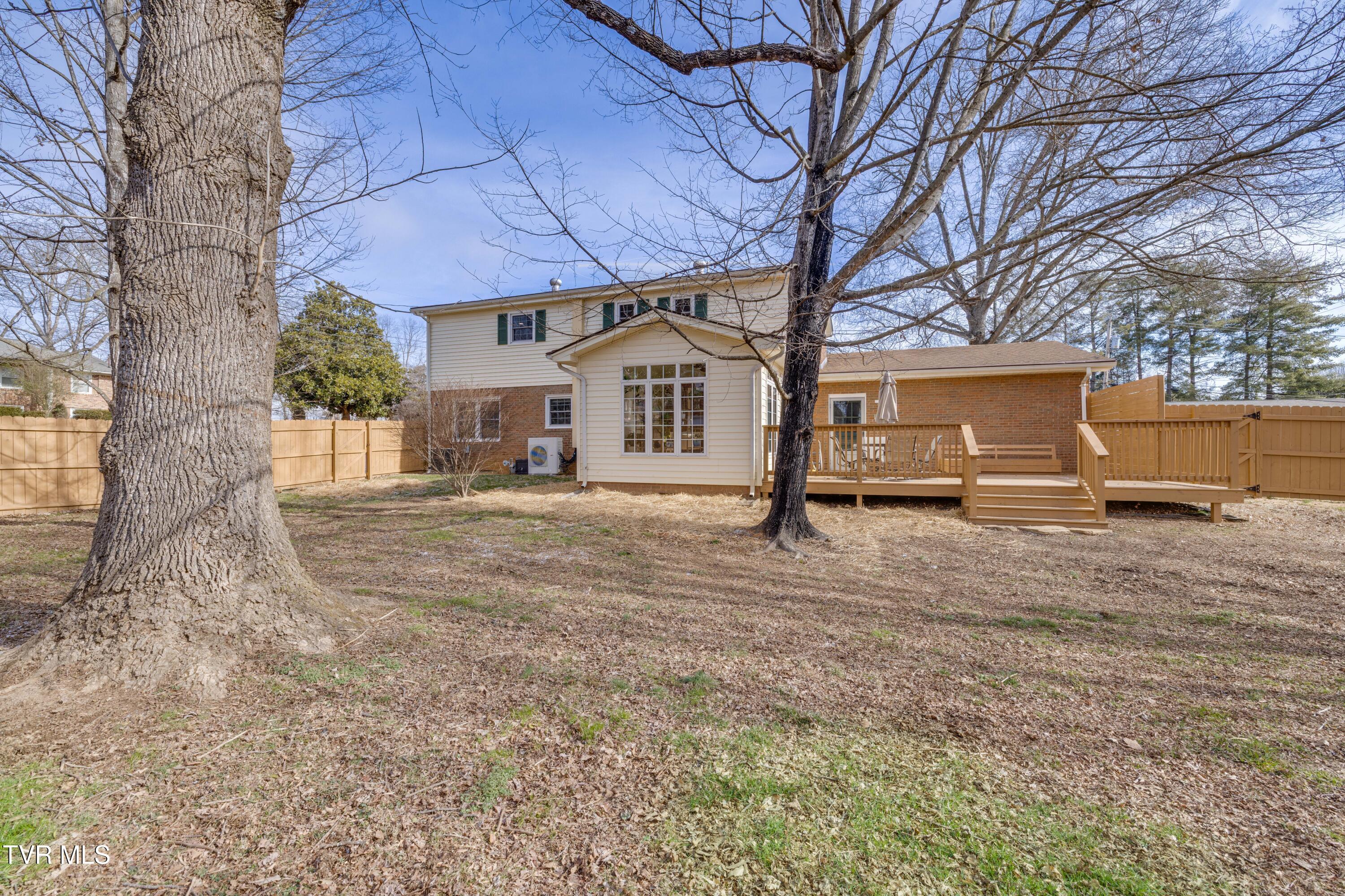 2405 Rambling Road Johnson City, TN 37604 - Photo 55 of 65 055