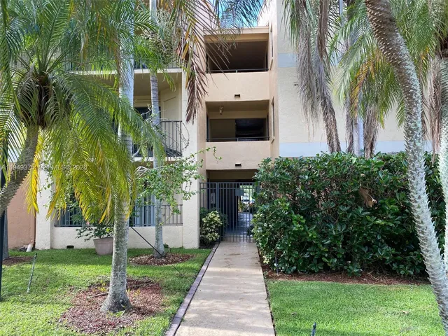$2,100 | 9999 Summerbreeze Drive, Unit 715, Sunrise, FL 33322