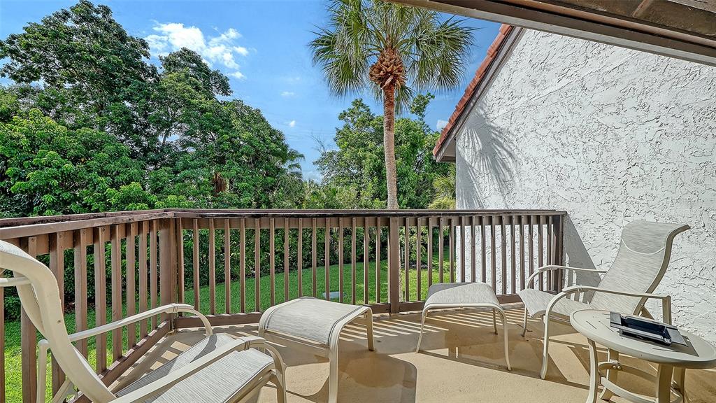 1646 Stickney Point Road, Unit 101 Sarasota, FL 34231 - Photo 43 of 86