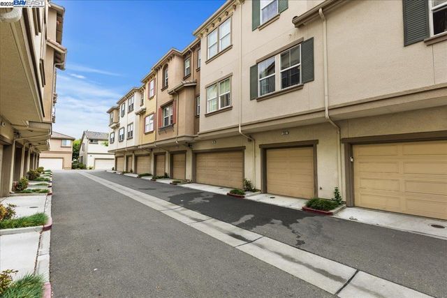 $765,000 | 252 Sullivan Way, Hayward, CA 94541