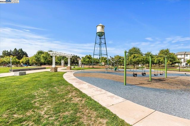 $765,000 | 252 Sullivan Way, Hayward, CA 94541