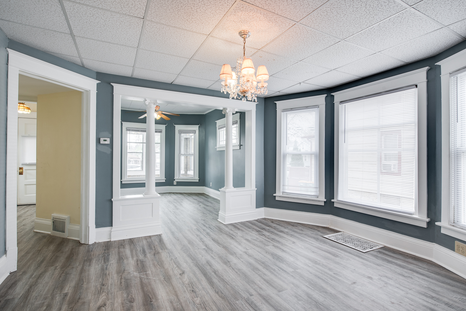 1507 Sisson Street Lockport, IL 60441 - Photo 2 of 16