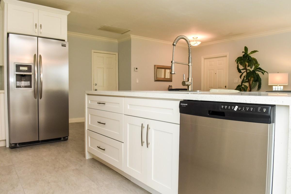 1620 Northwest 11th Street Boca Raton, FL 33486 - Photo 6 of 23 6_WX39GK_still_ki4