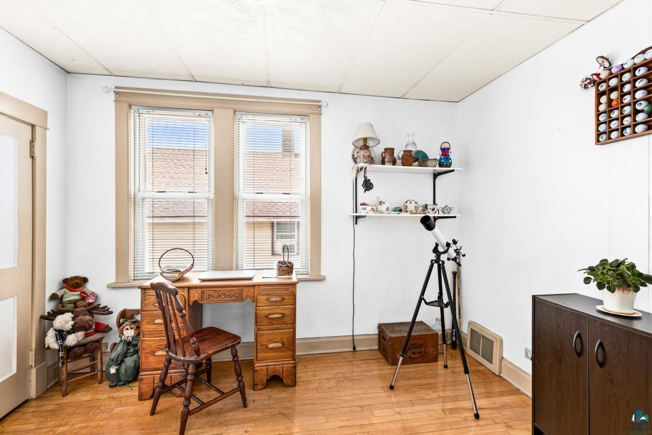 3909 West 4th Street Duluth, MN 55807 - Photo 20 of 35