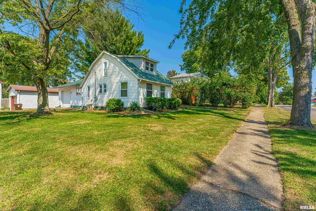 $96,000 | 626 7th Street, Lincoln, IL 62656