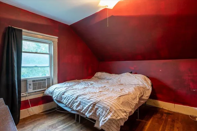 $240,000 | 16 Hill Street, Rockland, ME 04841