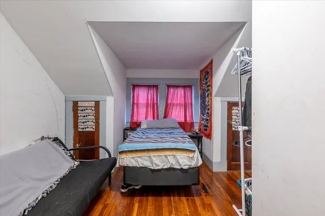 $240,000 | 16 Hill Street, Rockland, ME 04841