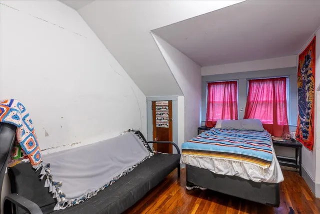 $240,000 | 16 Hill Street, Rockland, ME 04841