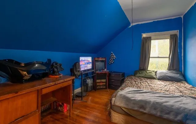 $240,000 | 16 Hill Street, Rockland, ME 04841