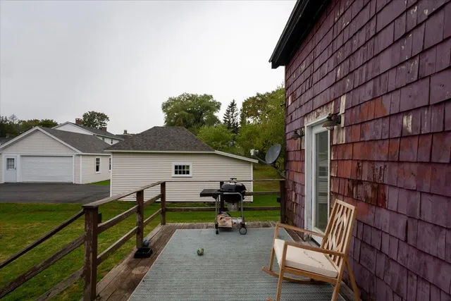 $240,000 | 16 Hill Street, Rockland, ME 04841