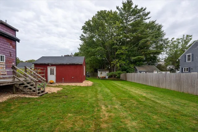 $240,000 | 16 Hill Street, Rockland, ME 04841