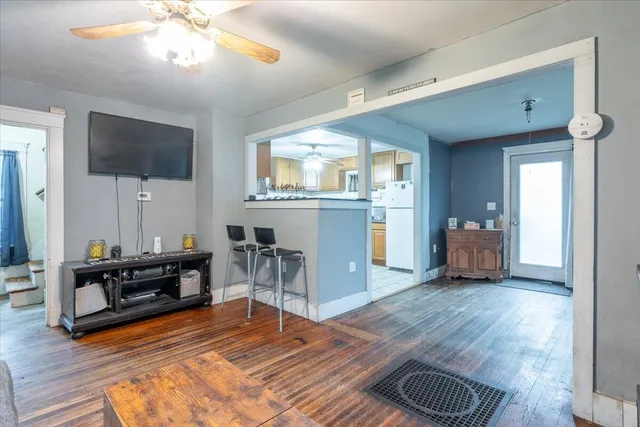 $240,000 | 16 Hill Street, Rockland, ME 04841