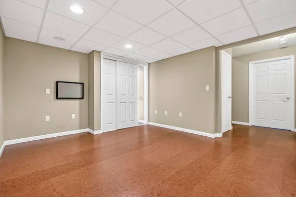 $309,900 | 3209 North Mistwood Lane, Appleton, WI 54914