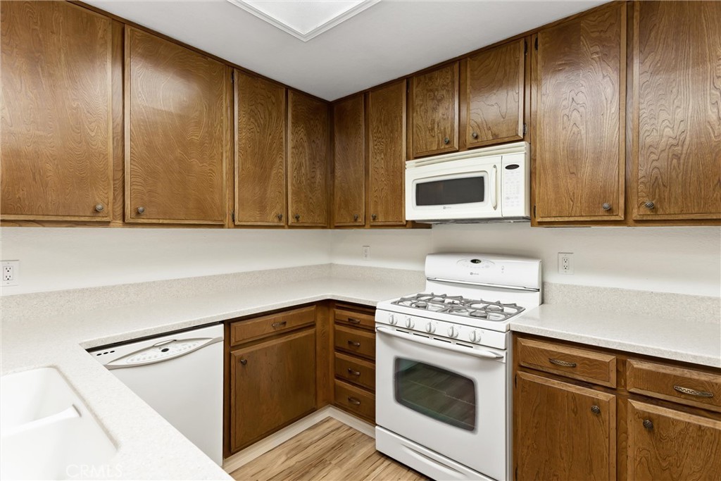 1580 Lisa Lane Redlands, CA 92374 - Photo 14 of 29