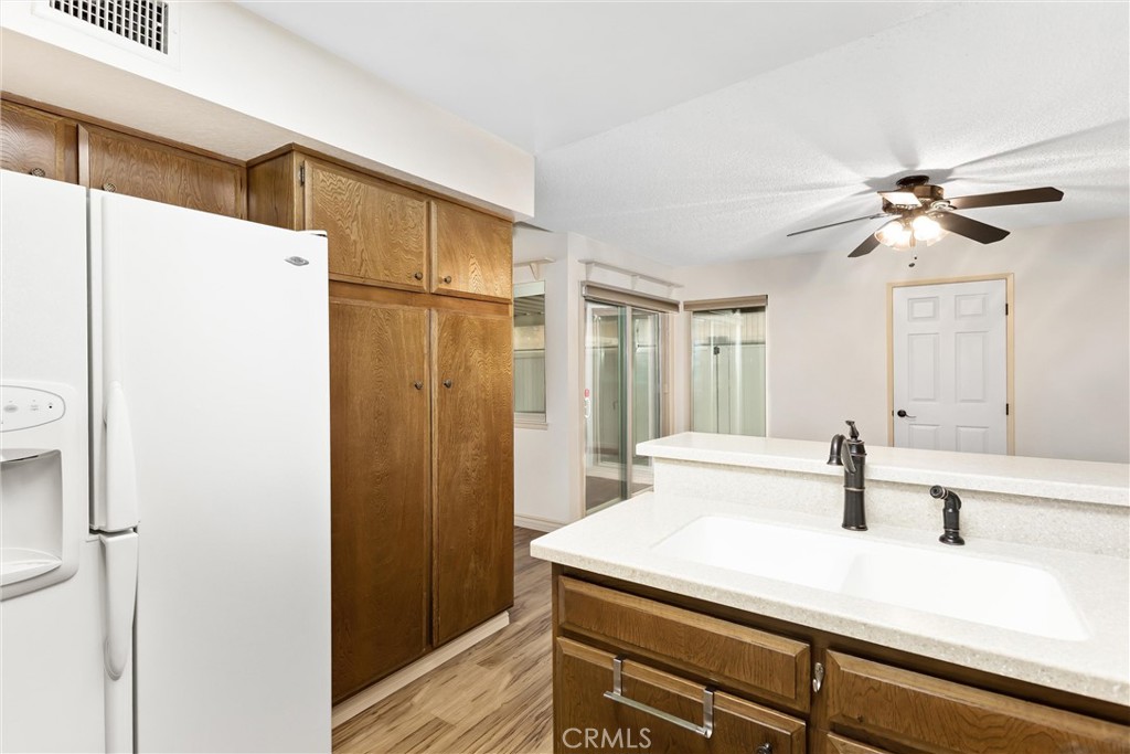 1580 Lisa Lane Redlands, CA 92374 - Photo 15 of 29