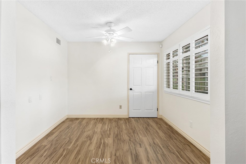 1580 Lisa Lane Redlands, CA 92374 - Photo 8 of 29